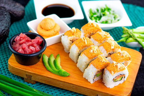 Rollo Spicy Tuna